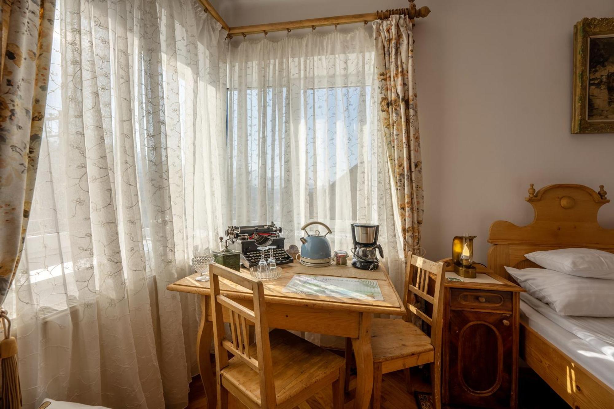 Casa Szabo Bed & Breakfast Sighisoara Room photo